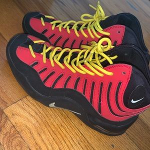 Nike Air Bakin Sneaker